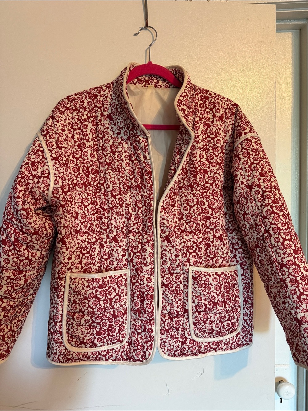 Red Cream Floral Quilted Jacket Size S Cottagecore Boho Puffer Coat
